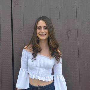 Meet your Posher, Hayley